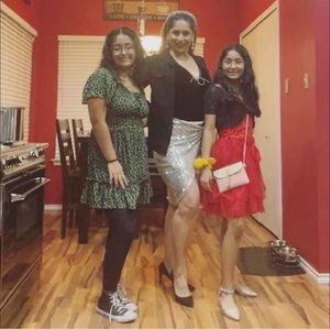 Meet your Posher, Lorena